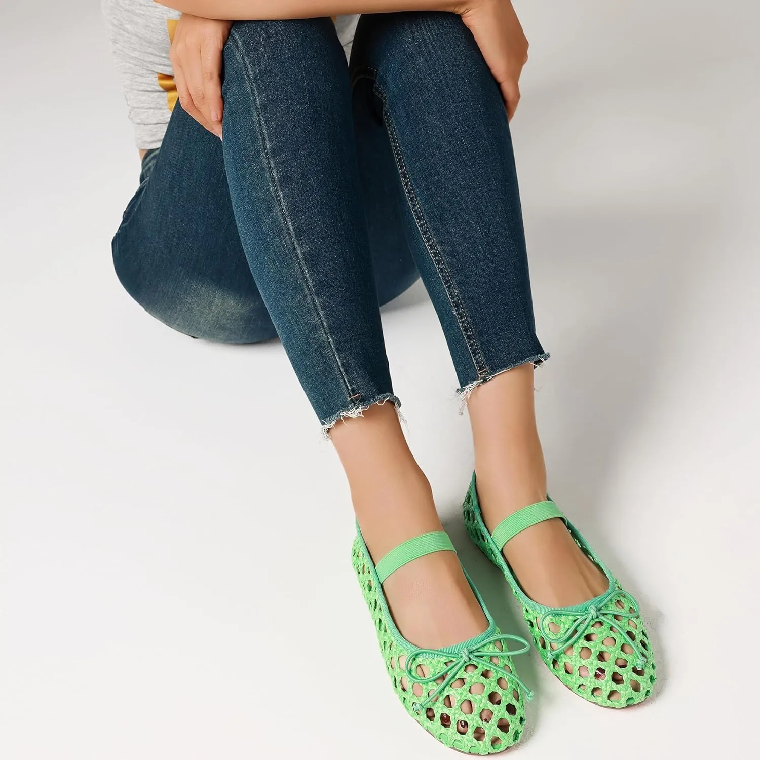 AMINUGAL Raffia Ballet Flats Shoes for Women Dressy Comfortable Woven Straw Women's Flats with Elastic Strap Mesh Flats Bows Raffia Mary Jane Flats Women Ballerina Flats for Women