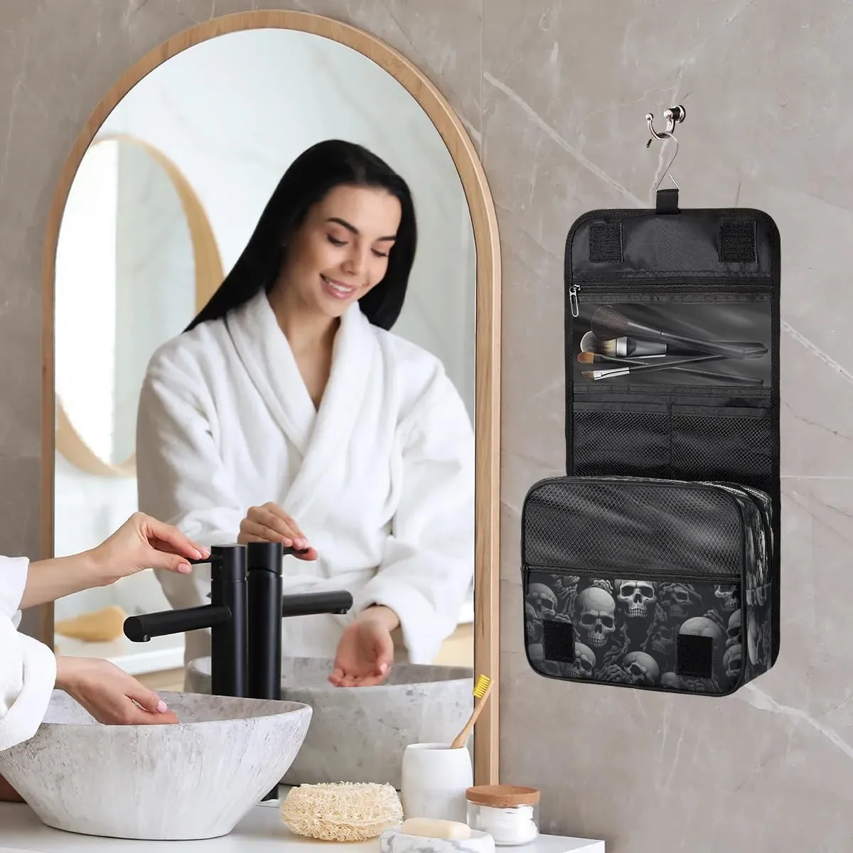 Halloween Skull Print Travel Toiletry Bag with Hanging Hook Waterproof Cosmetic Bag Makeup Organizer Travel Containers for Toiletries