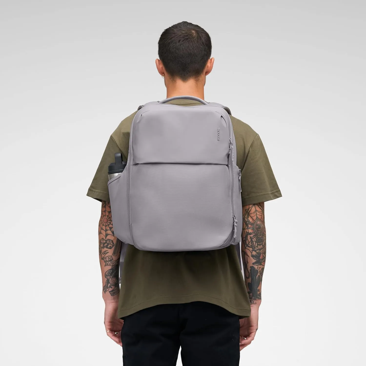 Incase A.R.C. Daypack - Everyday Backpack & Laptop Bag, 24L Main Pocket,16inch Faux Fur Laptop Compartment, Easy Access RFID Organization Pocket, Two Side Zippered Pockets - Grey