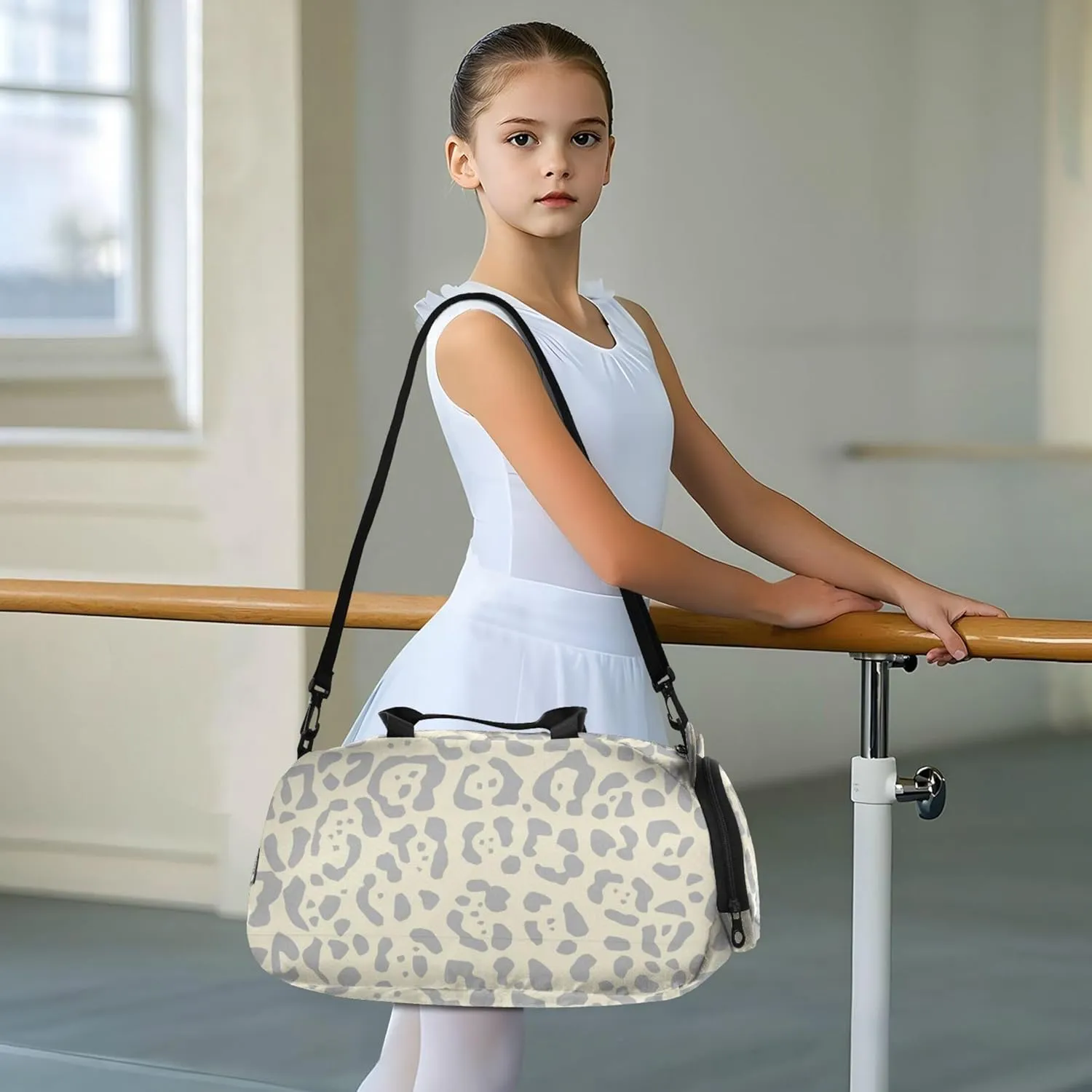 Leopard Fur Duffel Gym Bags with Shoes Compartment Lightweight Travel Duffel Bag for Travel, Sports, Fitness & Workout