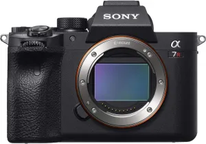 Sony α7R IV Full-frame Mirrorless Interchangeable Lens Camera (ILCE7RM4/B)