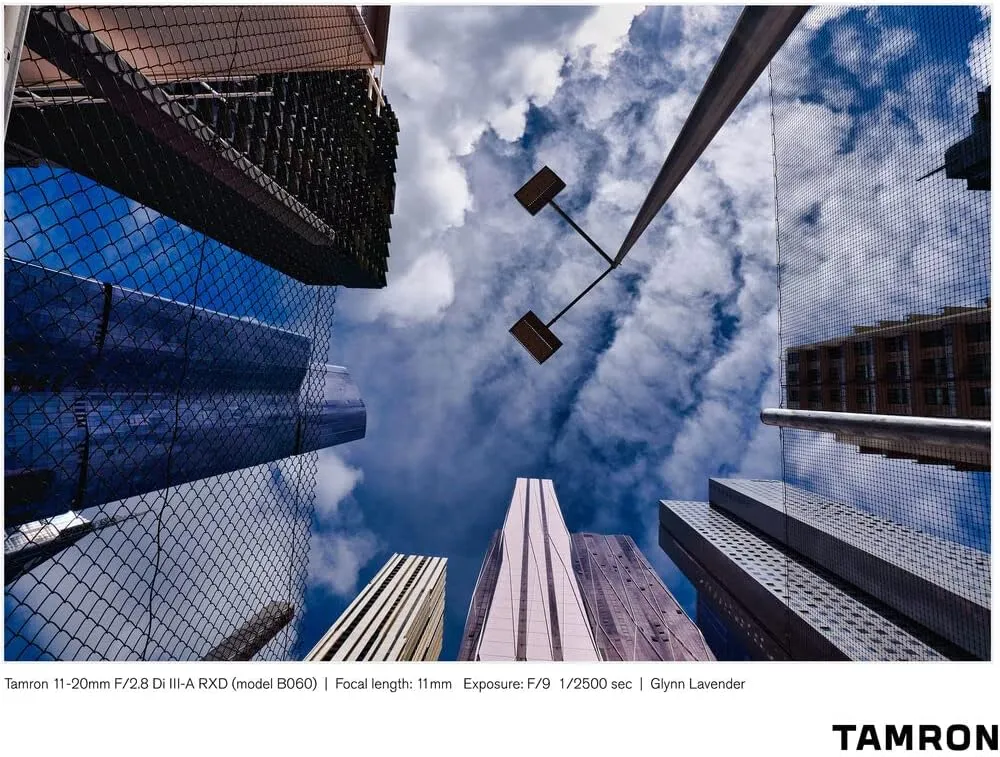 TAMRON 11-20MM F/2.8 DI III-A RXD for Sony E APS-C Mirrorless Cameras