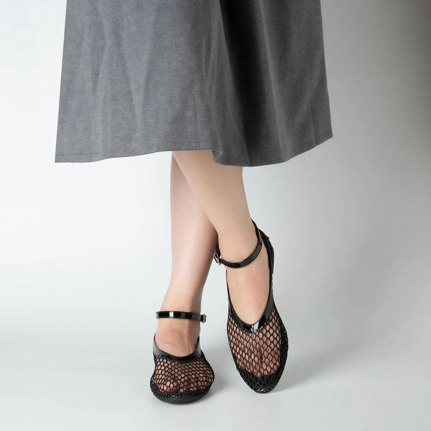 Women's Mesh Ballet Flats Shoes for Women Fishnet Ballet Flats Mary Jane Flats Round Toe Comfortable Dressy Netted Ballet Flats with Buckle Strap Black
