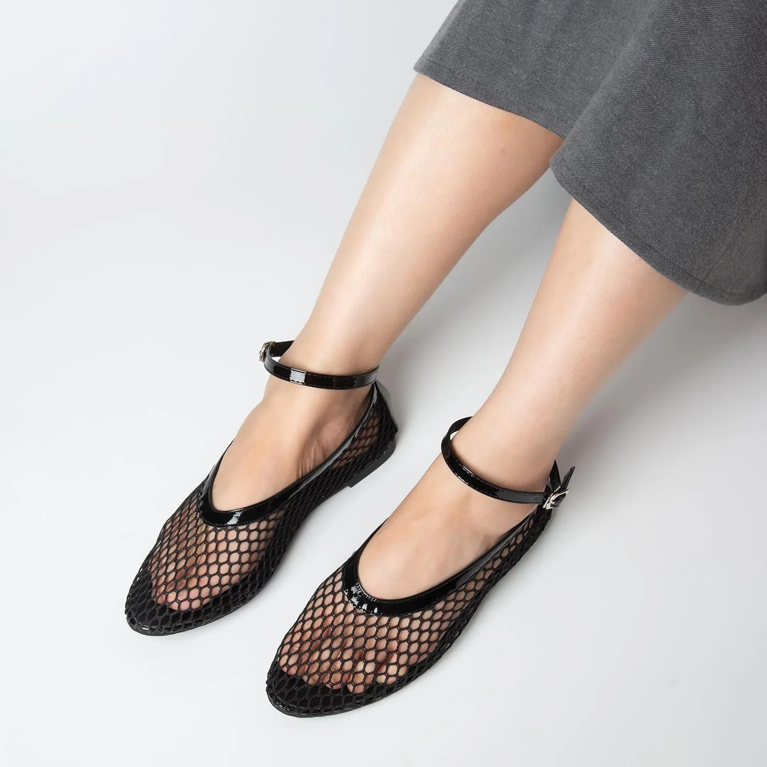 Women's Mesh Ballet Flats Shoes for Women Fishnet Ballet Flats Mary Jane Flats Round Toe Comfortable Dressy Netted Ballet Flats with Buckle Strap Black