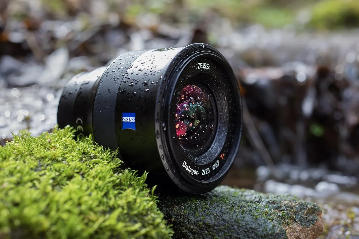 ZEISS Batis 25mm f/2.0 for Sony E Mount Mirrorless Cameras, Black